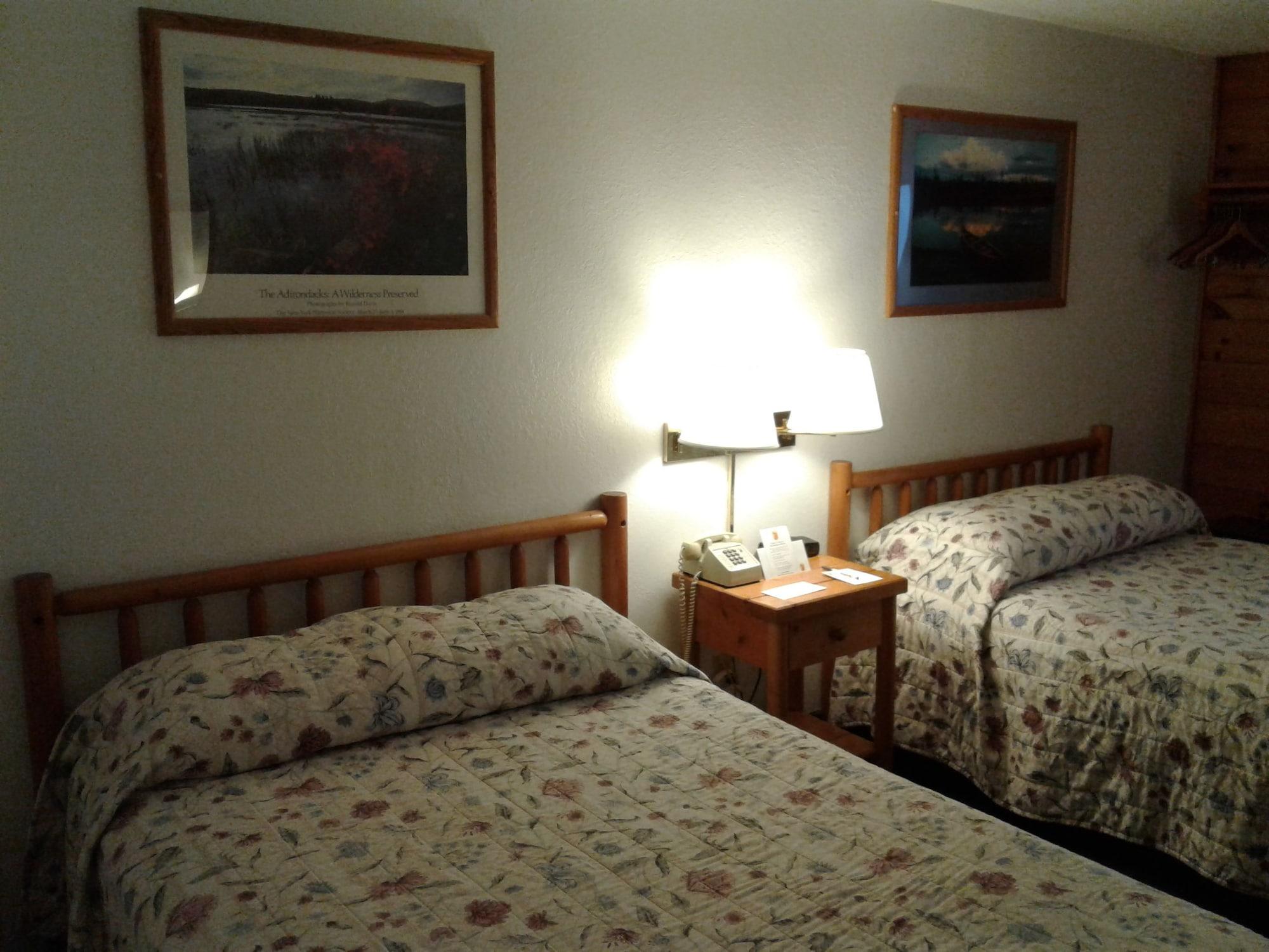 Super 8 By Wyndham Lake George/Warrensburg Area Экстерьер фото